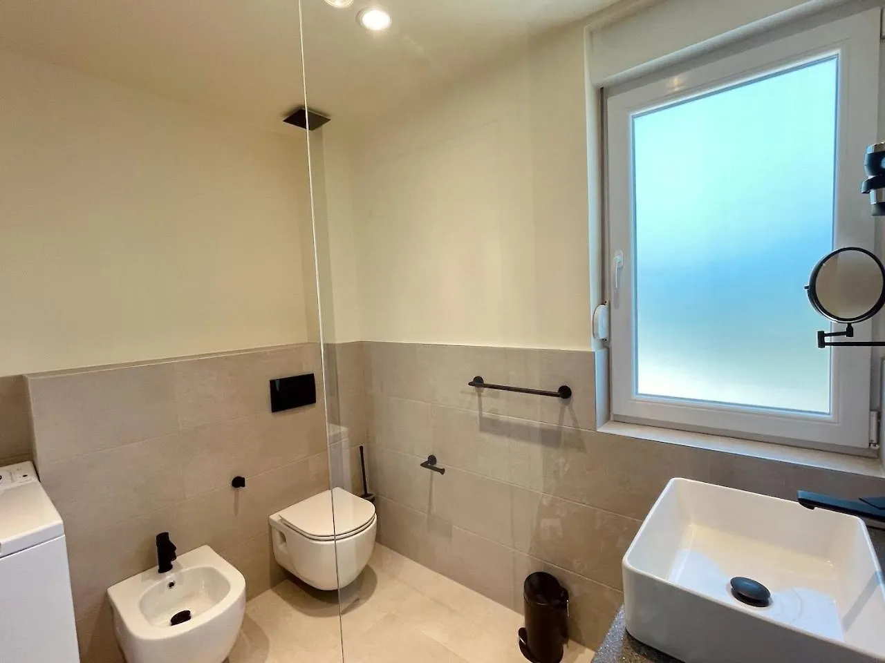 Ferienwohnung Mit Beheiztem Pool, 60 M Vom Strand Maslenica Apartment